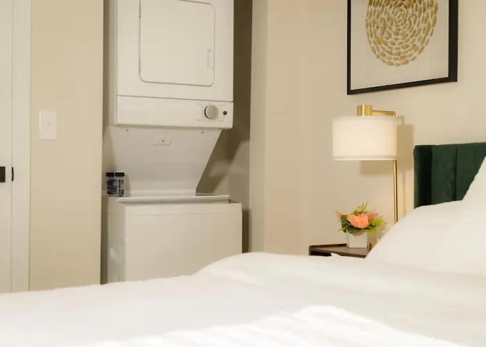 Heights Haven On Paris - 2bd